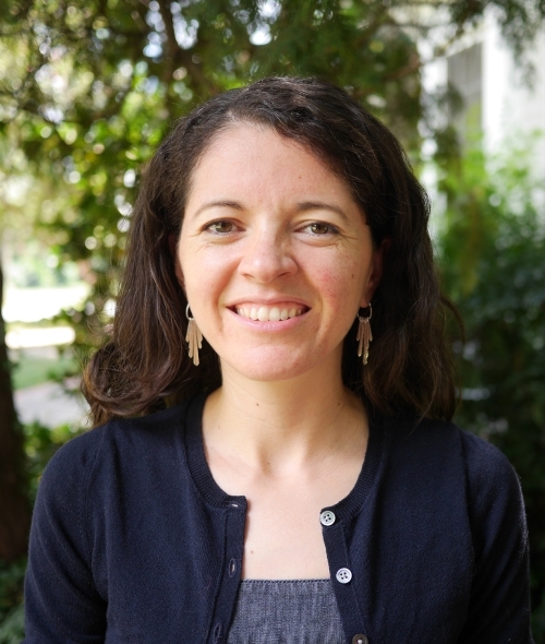 Jennifer Garcia Peacock Headshot
