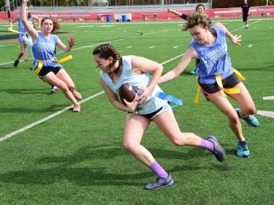 Davidson female students playing flickerball