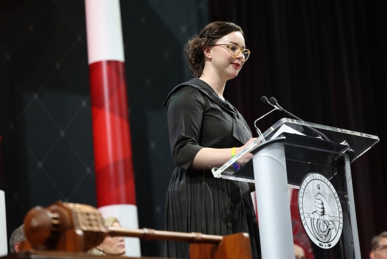 Inauguration of President Douglas Hicks 2023 - Leah Mell '19 delivers inaugural poem