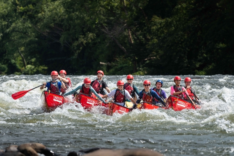 students kayaking together during Davidson Outdoors trip