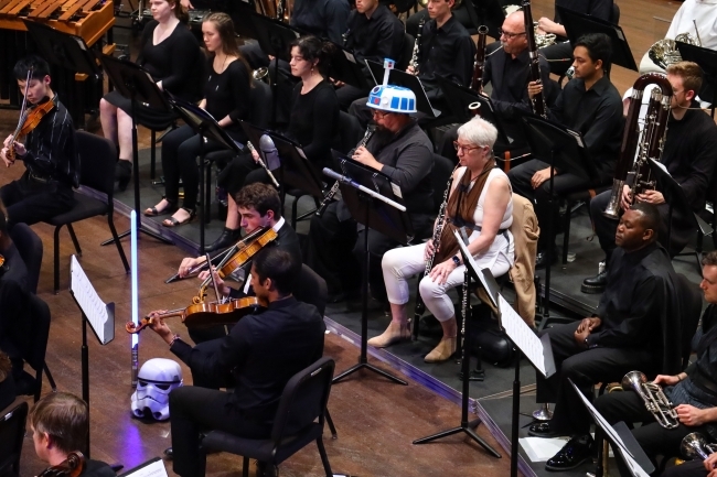 Davidson College Symphony Orchestra performs Star Wars 