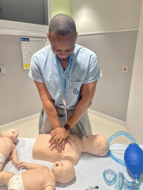 Xzavier Killings '16 practices CPR