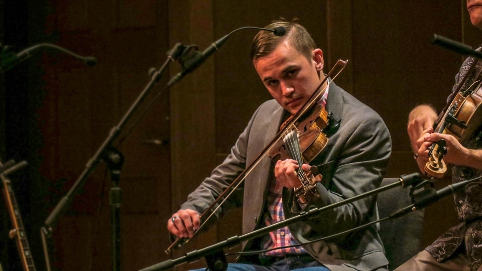 Scott Stegall Playing the Fiddle On-Stage