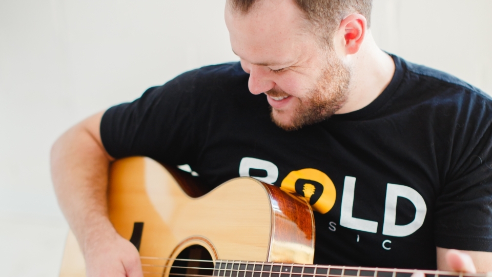 George Ramsay ’13 of Bold Music Plays Guitar