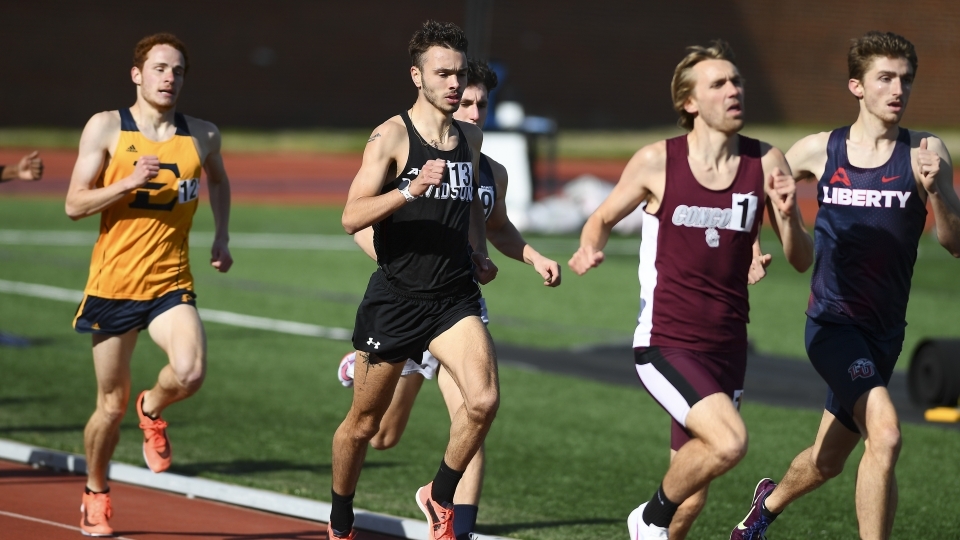 Joe dosReis competing on the track with students from other schools