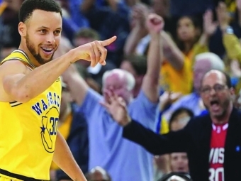 Michael Sherman at Warriors Game in Davidson Jersey